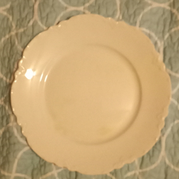 Johnston Bros collectible plate - Picture 1 of 4